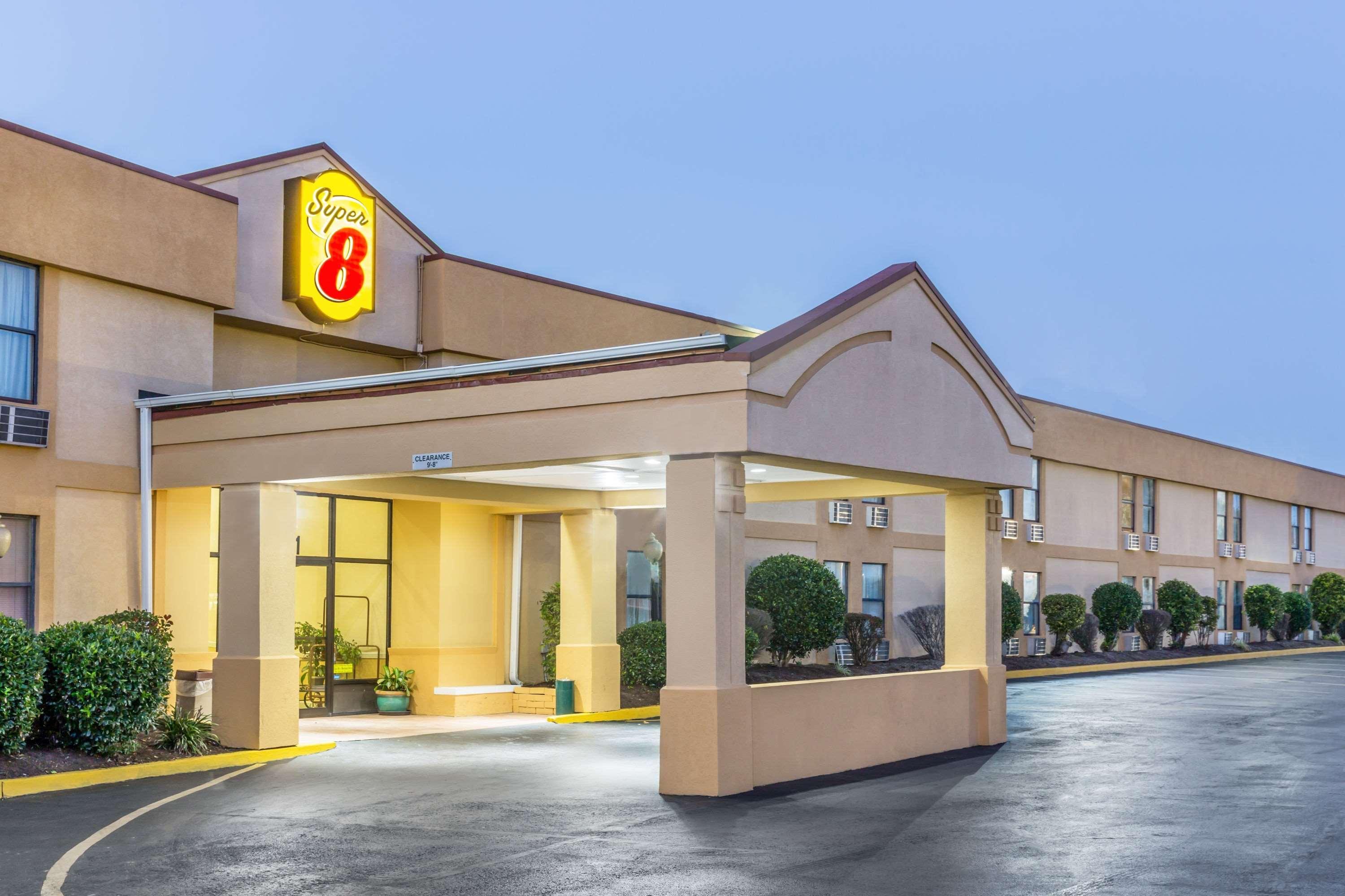 Super 8 By Wyndham Knoxville Downtown Area Exterior foto