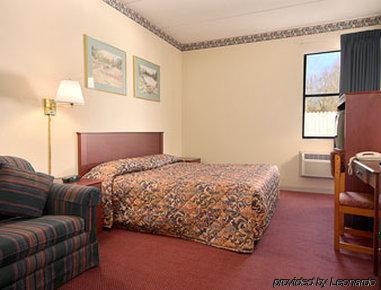 Super 8 By Wyndham Knoxville Downtown Area Quarto foto