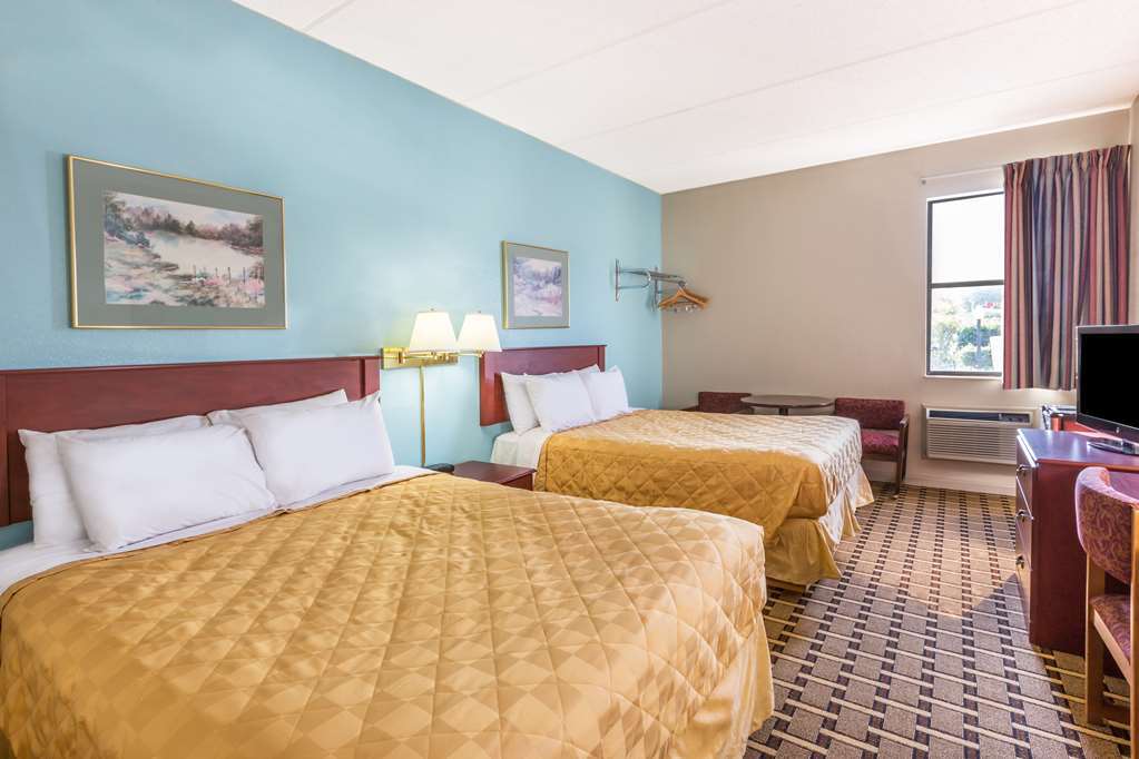 Super 8 By Wyndham Knoxville Downtown Area Quarto foto
